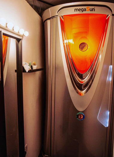 Book Standing Sunbed 1